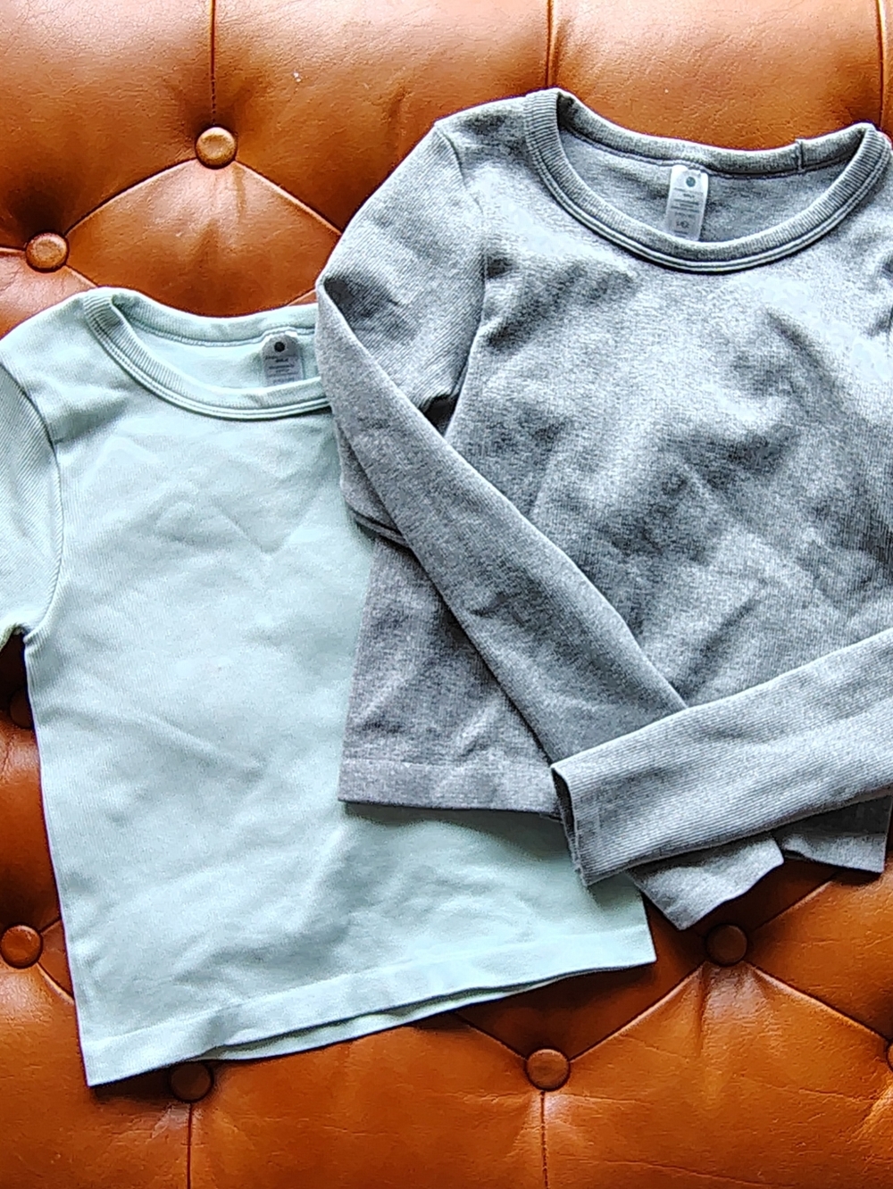 Yogalicious Kids Ribbed Set Of 2 Tops in Light Gray and Baby Blue